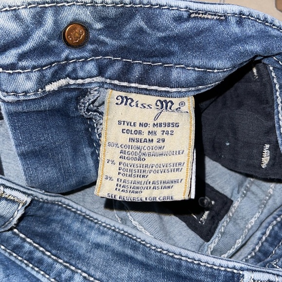 Miss Me Skinny Jeans - Picture 4 of 4